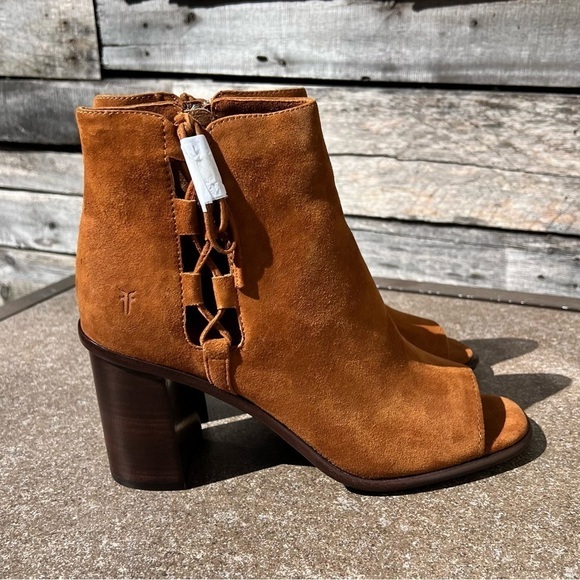 🌻NEW w/box Frye Amy Side Ghillie Nutmeg Brown Suede Peep Toe Ankle Boots - Picture 5 of 11
